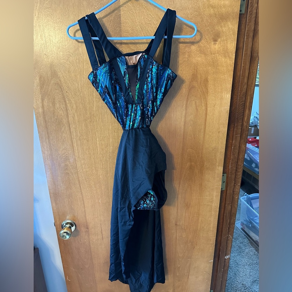 Dance costume